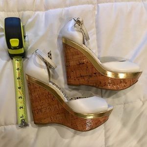 Jessica Simpson JS-Keira Platform Wedge Sandals